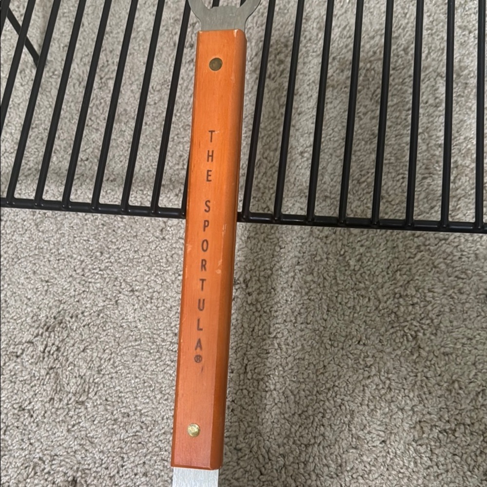 Texas Longhorns The Sportula Stainless Steel and Wood Spatula - Picture 4 of 6